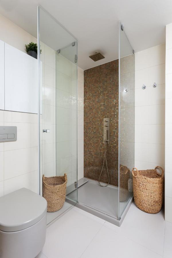 Days - Elegant Near Wenceslas Square Apartamento *